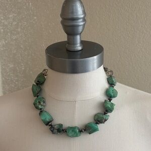 Real stones choker necklace 16” length,silver heart toggle clasp